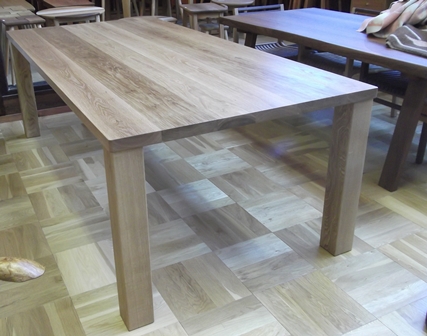 20141124%E3%80%80Oak%E3%80%80Table.jpg